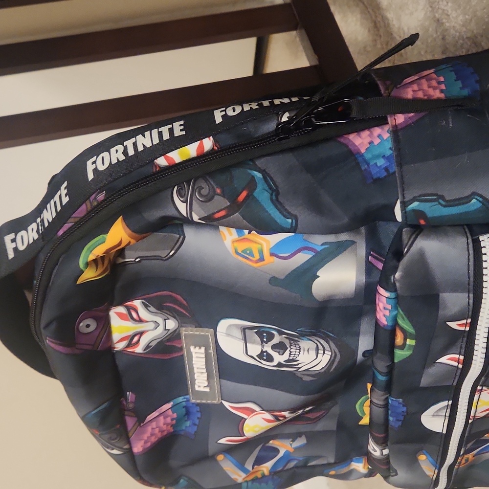 Fortnite Backpack - Picture 4 of 5
